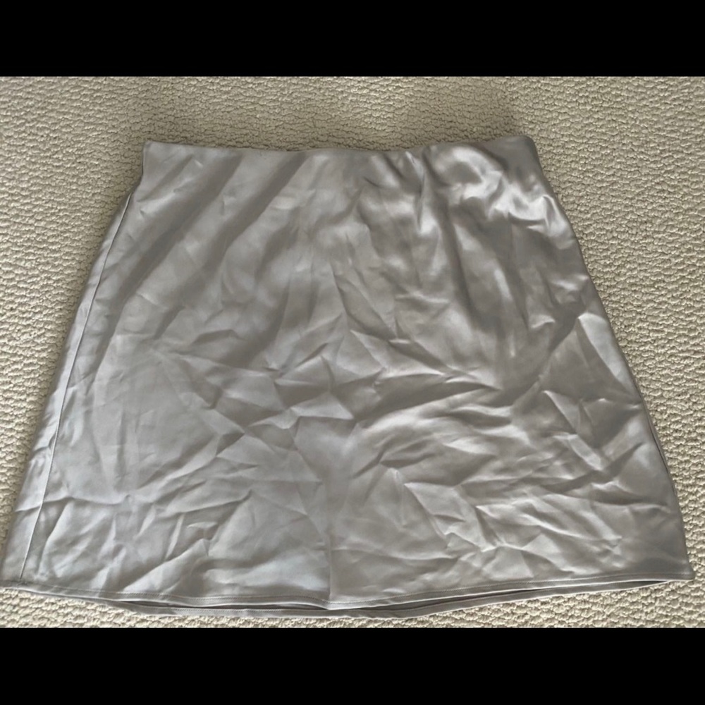 DYNAMITE satin skirt